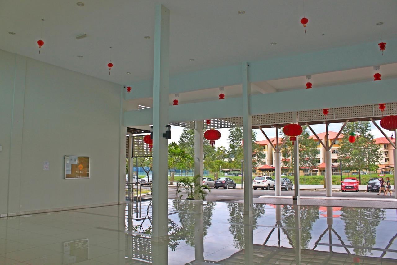 Hello Kitty Signature Suite 산다칸 외부 사진