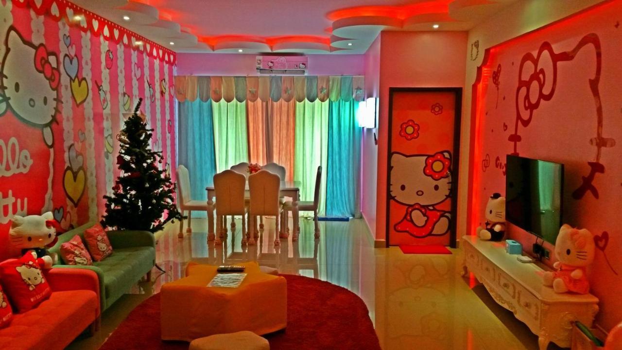 Hello Kitty Signature Suite 산다칸 객실 사진